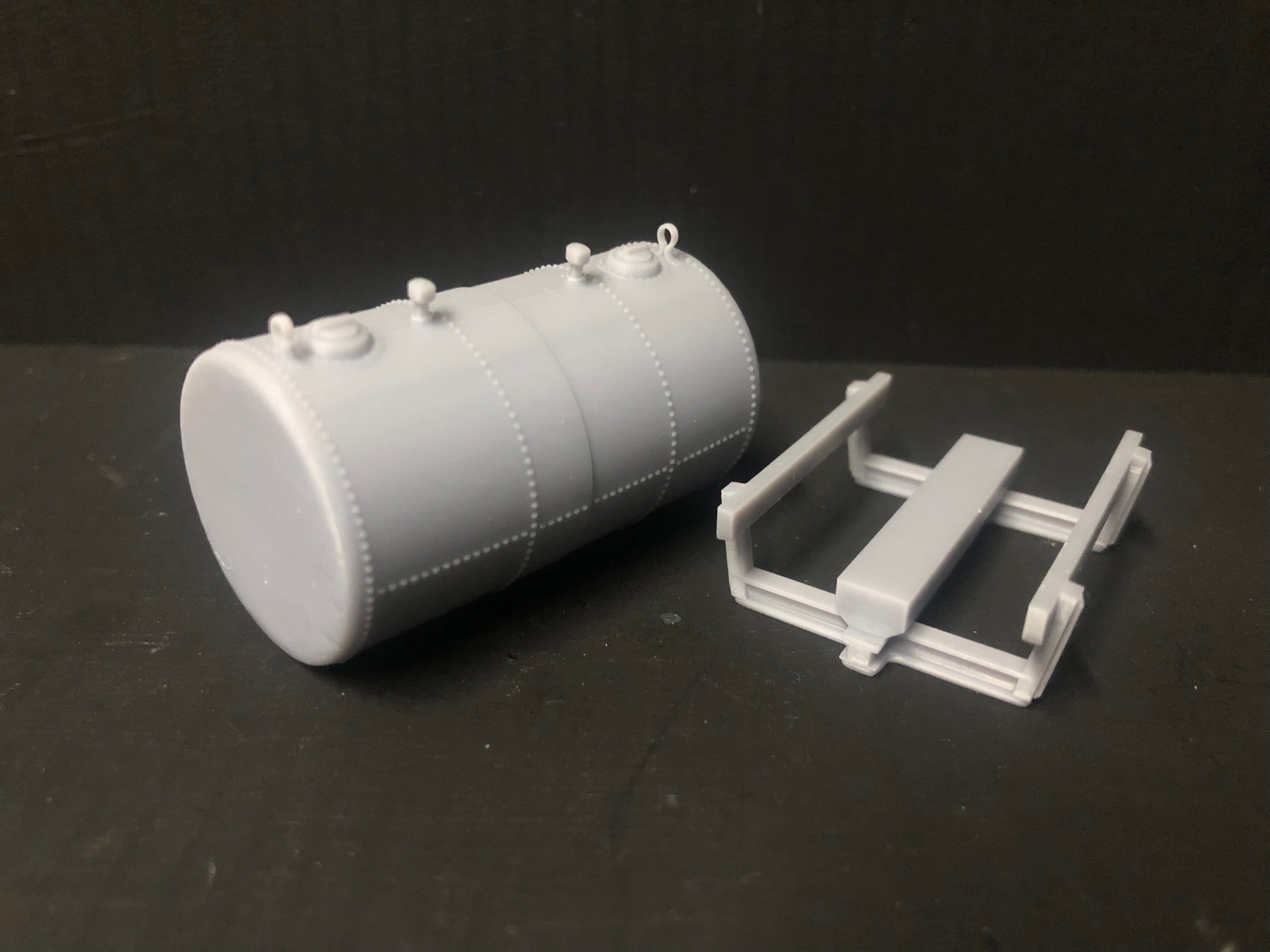 NG7 narrow gauge wagon load kit showing a petrol or diesel tanker topper for a Bachmann Dinorwic slate wagon chassis