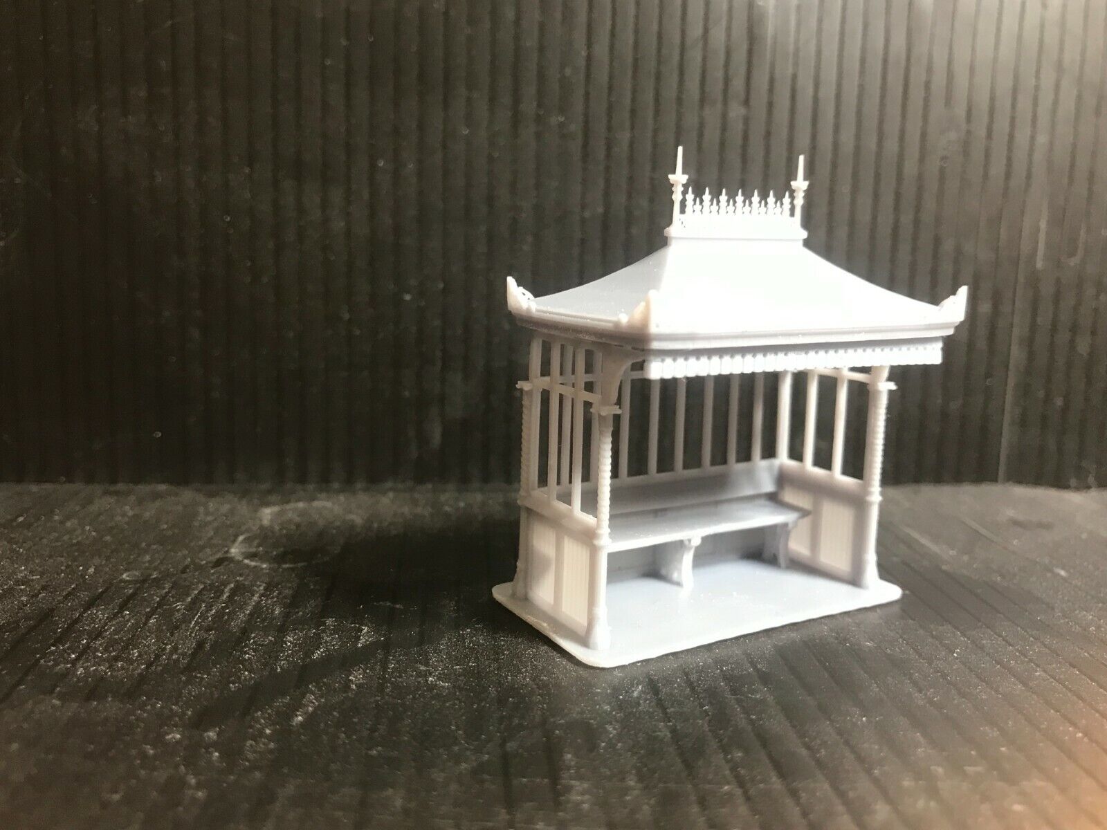 OO9 gauge Edwardian Ramsgate seaside shelter kit with charity sea mine and two telescopes for 4mm scale model railway scenes