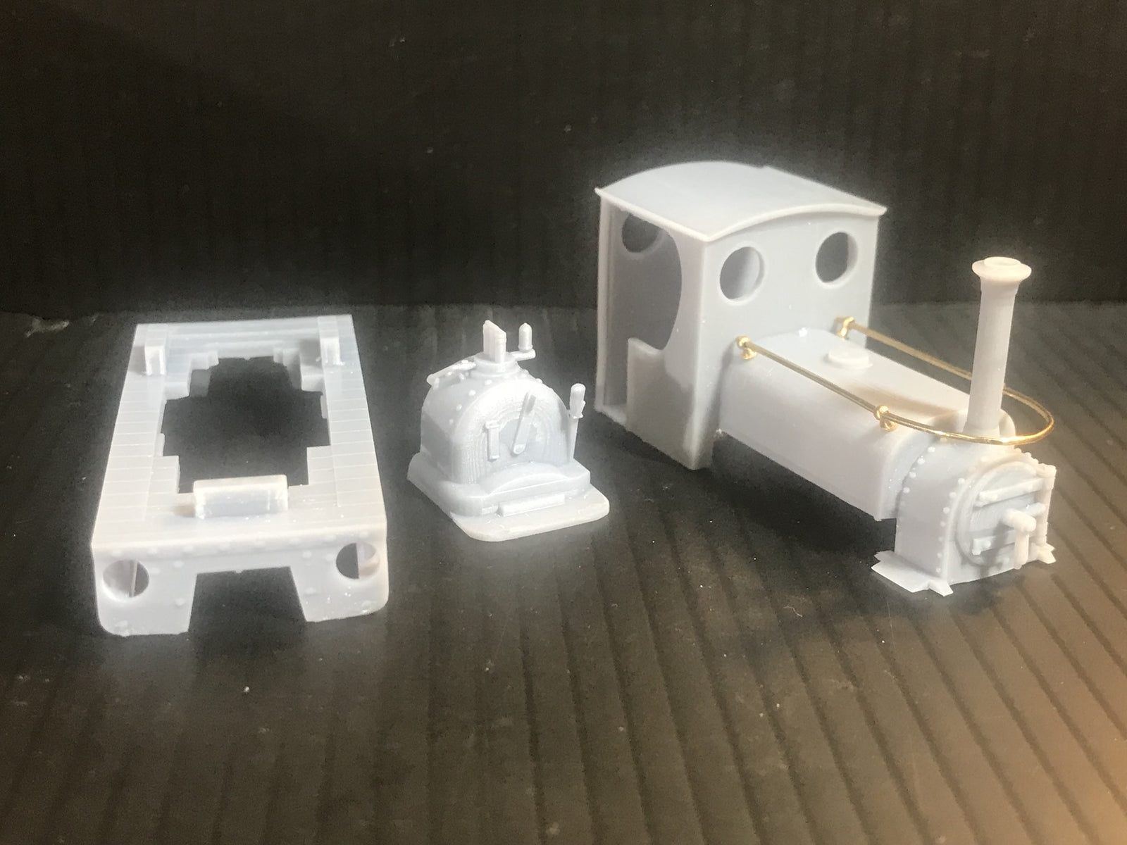 OO9 scale cabbed Quarry Hunslet narrow gauge locomotive unpainted kit to fit a Kato 11-109 motor bogie chassis