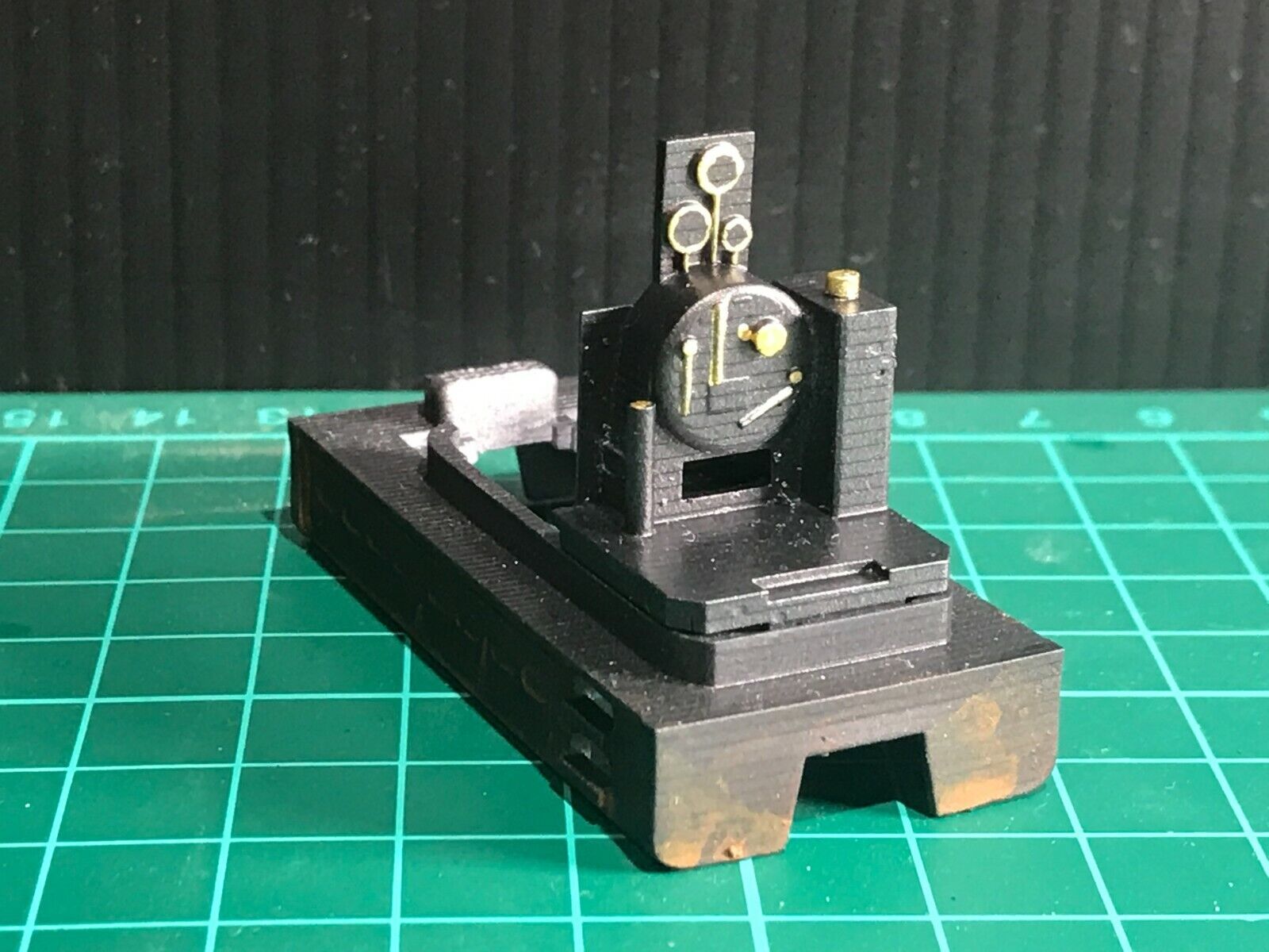 OO9 narrow gauge side tank steam locomotive body kit shown fitted to a Kato 11-109 motorised chassis