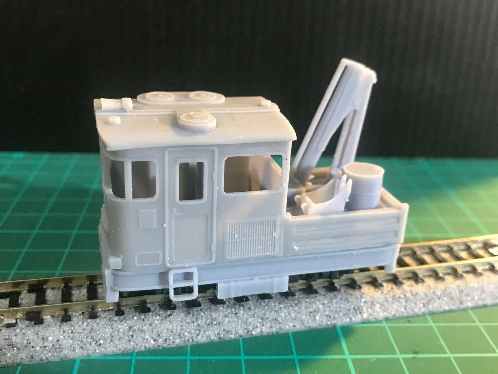 OO9 narrow gauge resin maintenance/inspection car body kit shown fitted to a Kato 11-109 motorised chassis on 9mm track