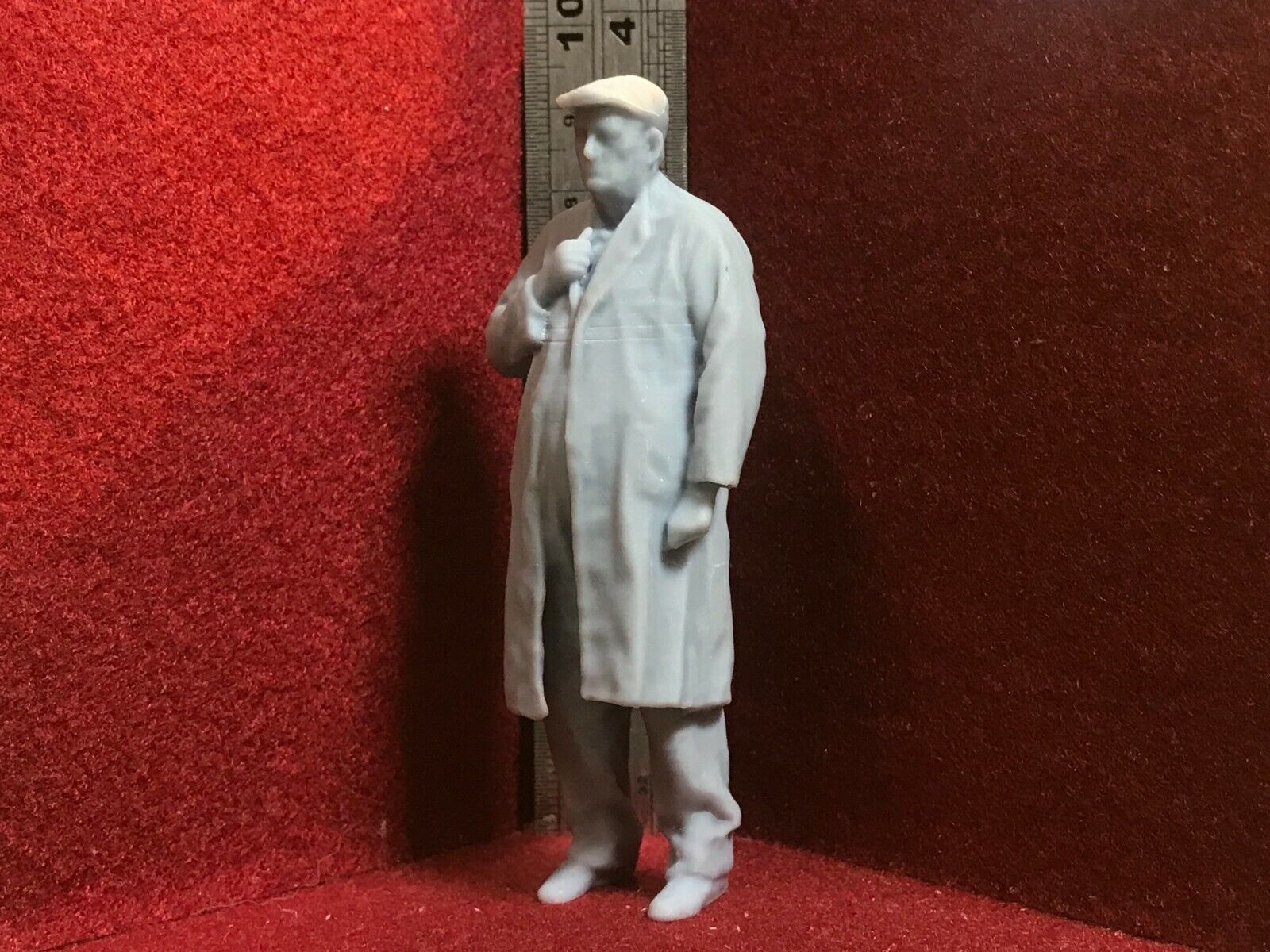 16mm scale 1:19 garden railway driver figure #6 for SM32 layouts, approx 90mm tall, posed for cab or yard use