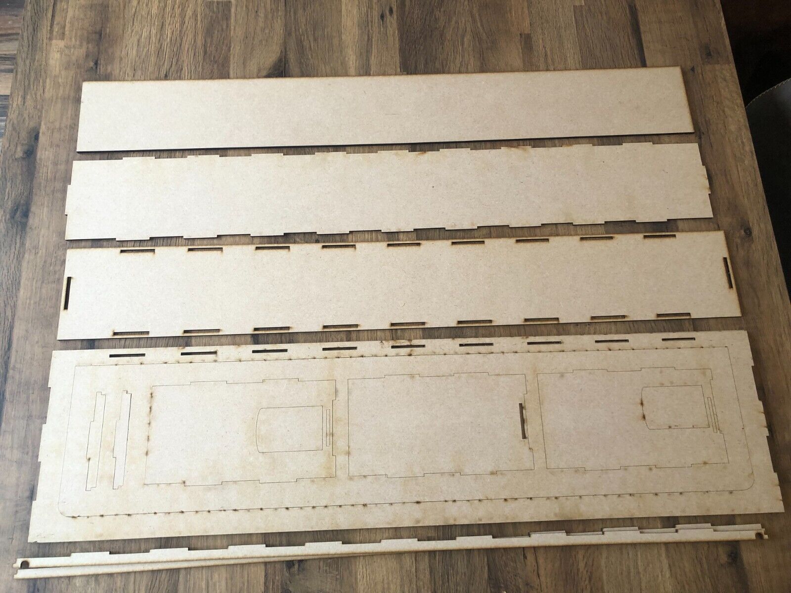 75cm model railway shelf diorama kit with optional fiddle stick and lighting, suitable for OO/HO scale layouts