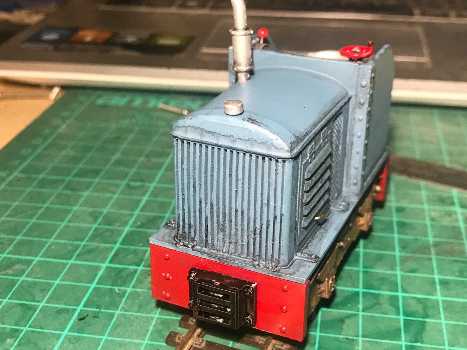 GN15 diesel critter Fordson-style locomotive kit in G scale for 00 gauge track, designed to fit a Tenshodo motor bogie chassis