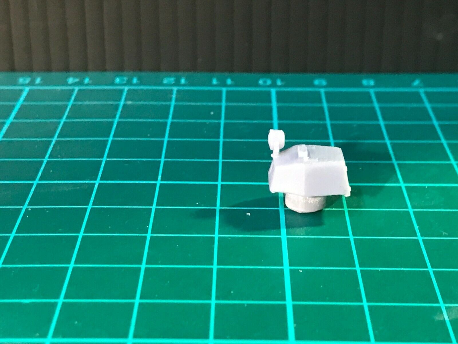 OO9 Wickham Type 42 armoured train kit, Vietnam era, designed for a Kato 109 motor bogie chassis on 009 narrow gauge track