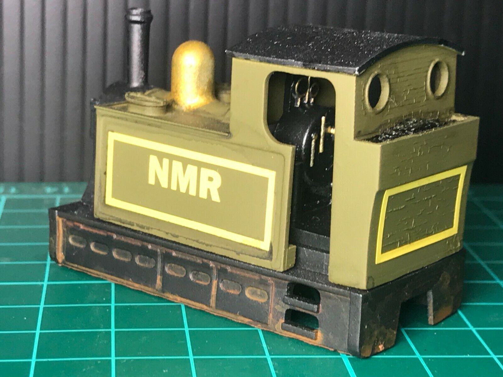 OO9 narrow gauge side tank steam locomotive body kit shown fitted to a Kato 11-109 motorised chassis