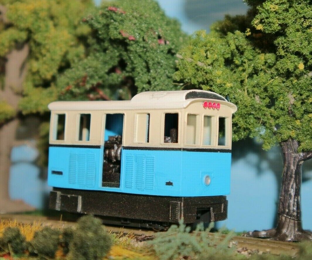 OO9 narrow gauge French-style diesel loco-tracteur body kit for mounting on a Kato 11-109 chassis, shown here painted