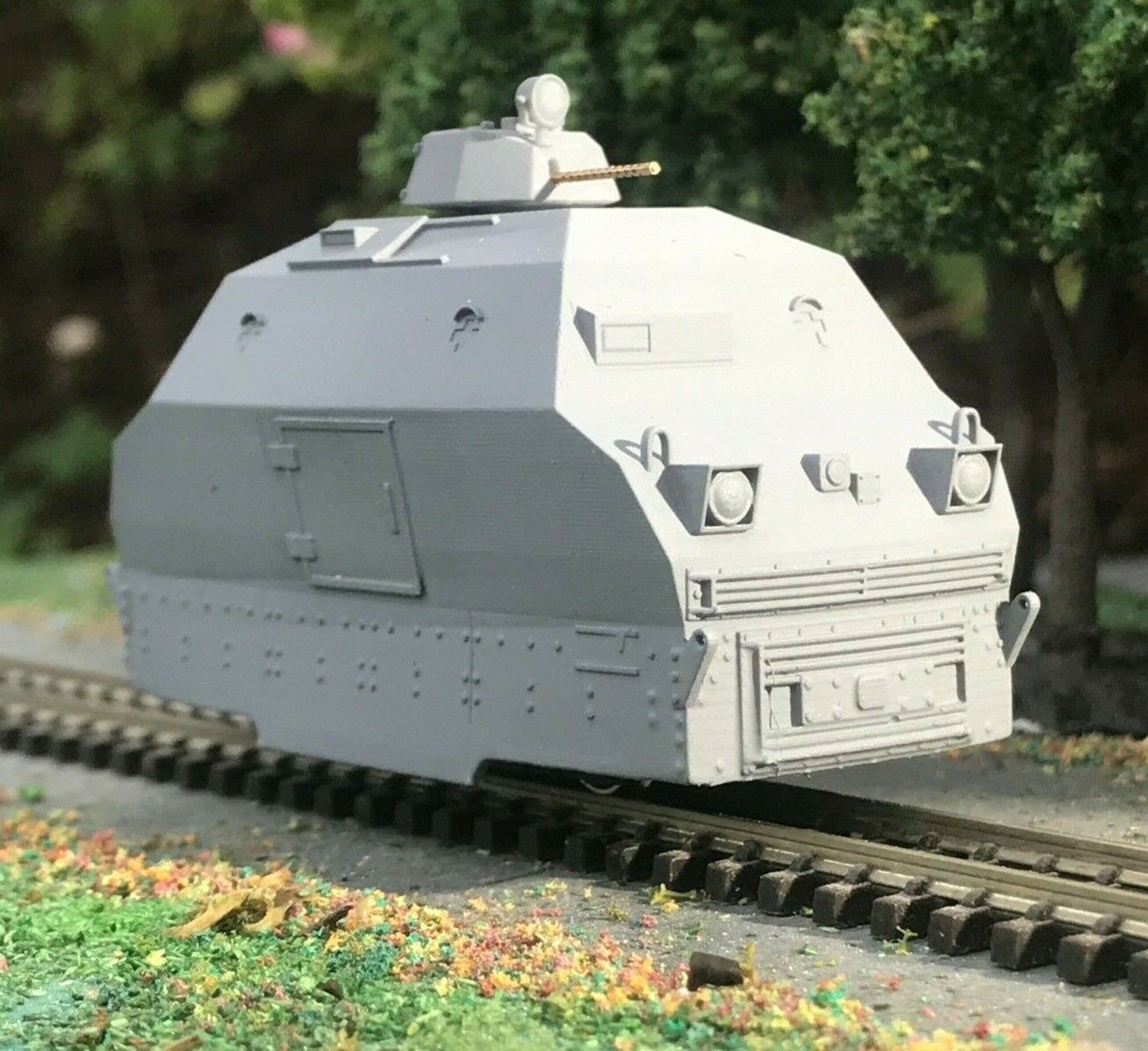 OO9 Type 42 Wickham armoured train Vietnam-era model kit for a Kato 11-109 chassis on 009 narrow gauge track