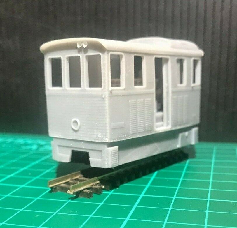 OO9 narrow gauge French-style diesel loco-tracteur body kit for mounting on a Kato 109 chassis, supplied unpainted