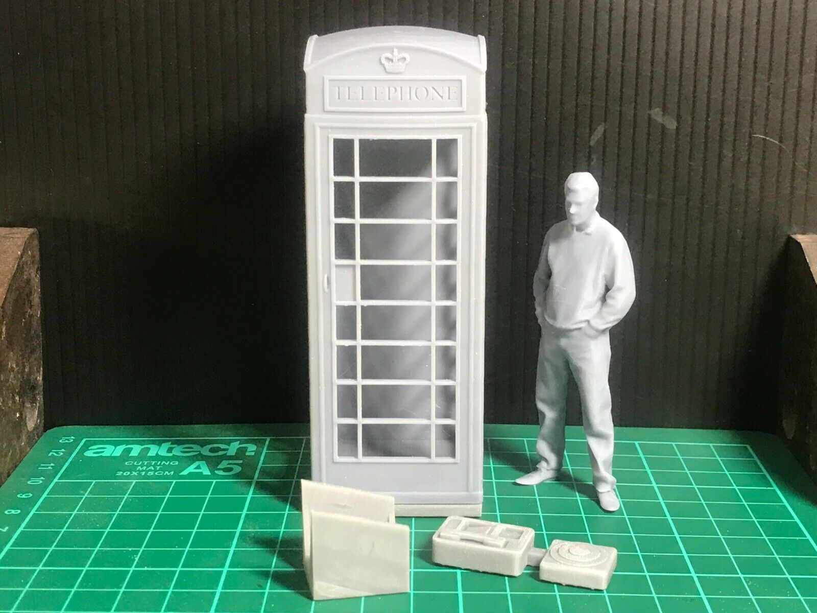 G-scale K6 red telephone box model scenery piece for GN15 narrow gauge railway layouts, supplied unpainted without the figure.