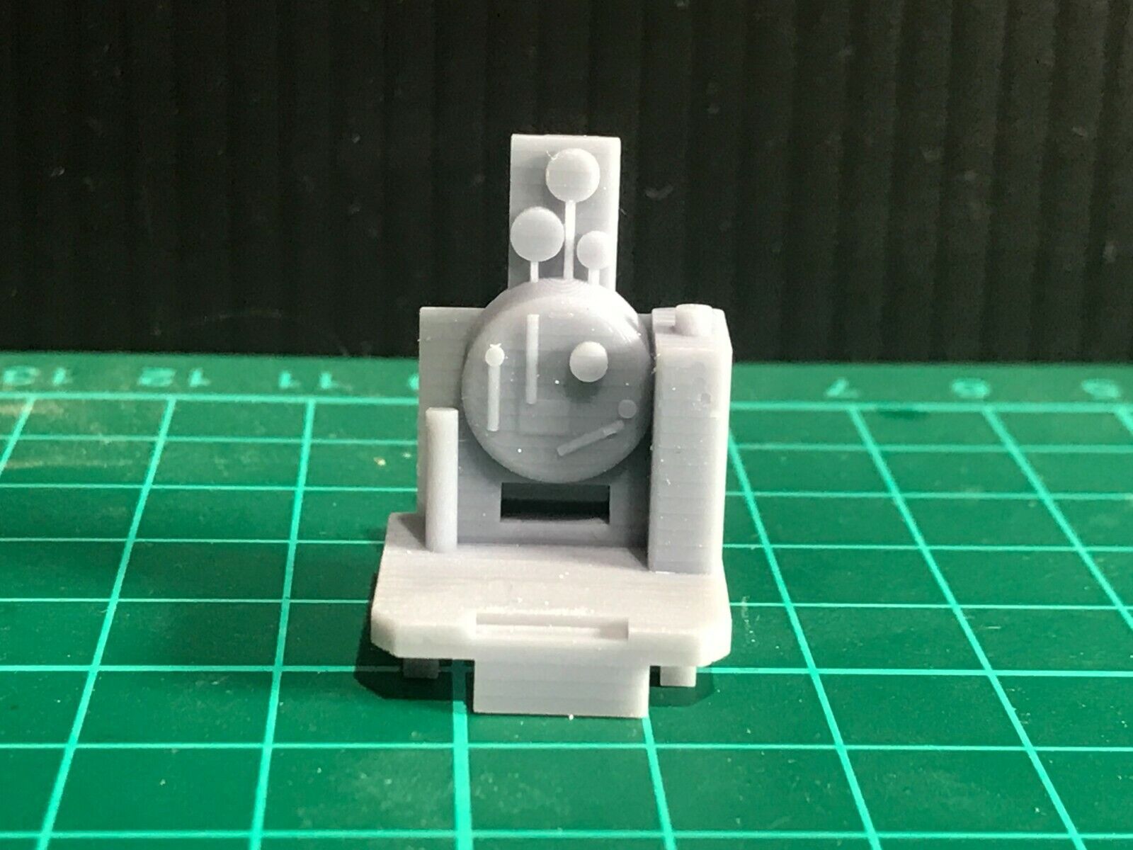 OO9 narrow gauge side tank steam locomotive body kit to fit a Kato 11-109 motorised chassis