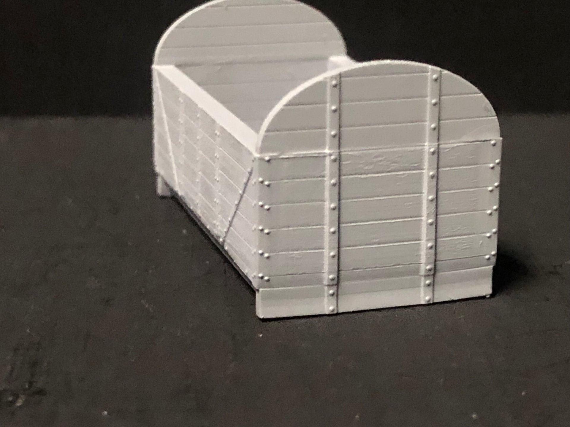 OO9 narrow gauge round ended wagon resin body kit for Peco NR-121D 10ft wheelbase chassis, unpainted model railway rolling stock