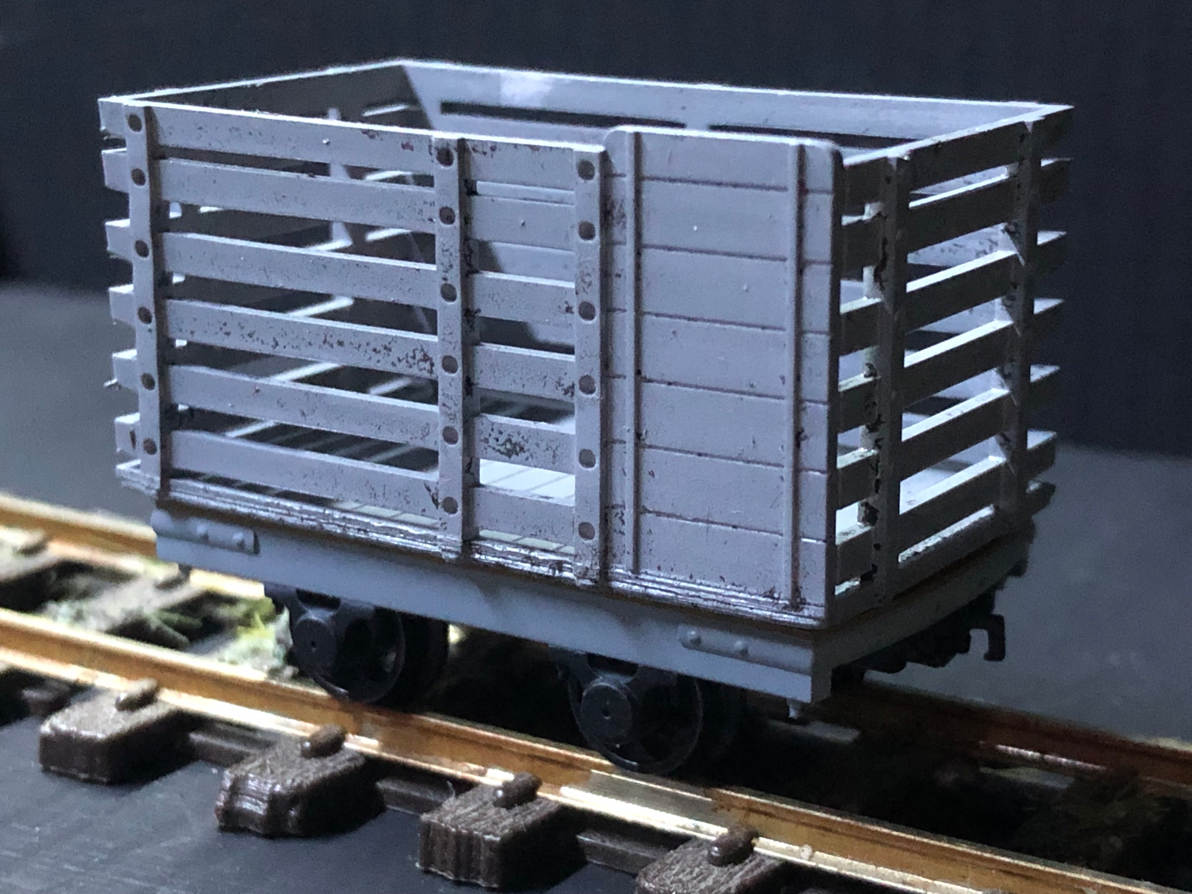 NG7 narrow gauge wagon load kit for Bachmann Dinorwic slate wagon, shown as detailed gunpowder-style load topper for layouts