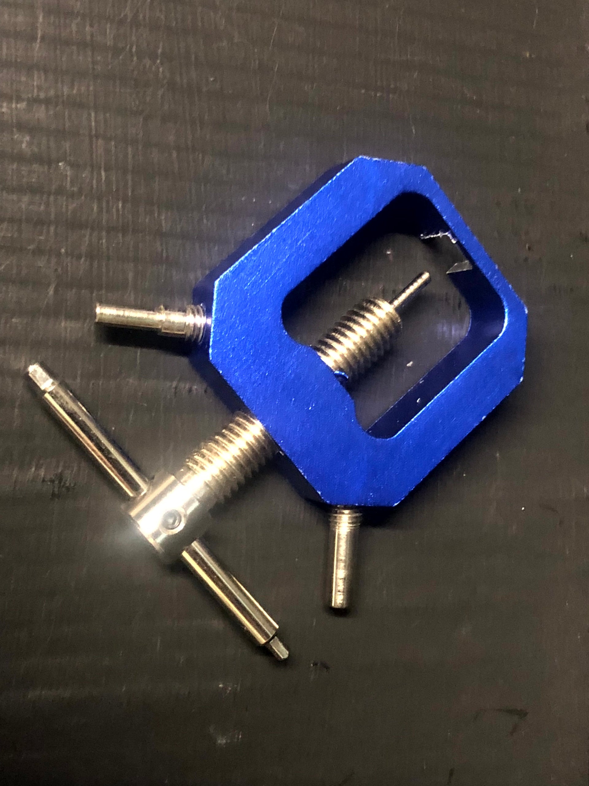 Wheel Puller for Model Trains OO Gauge