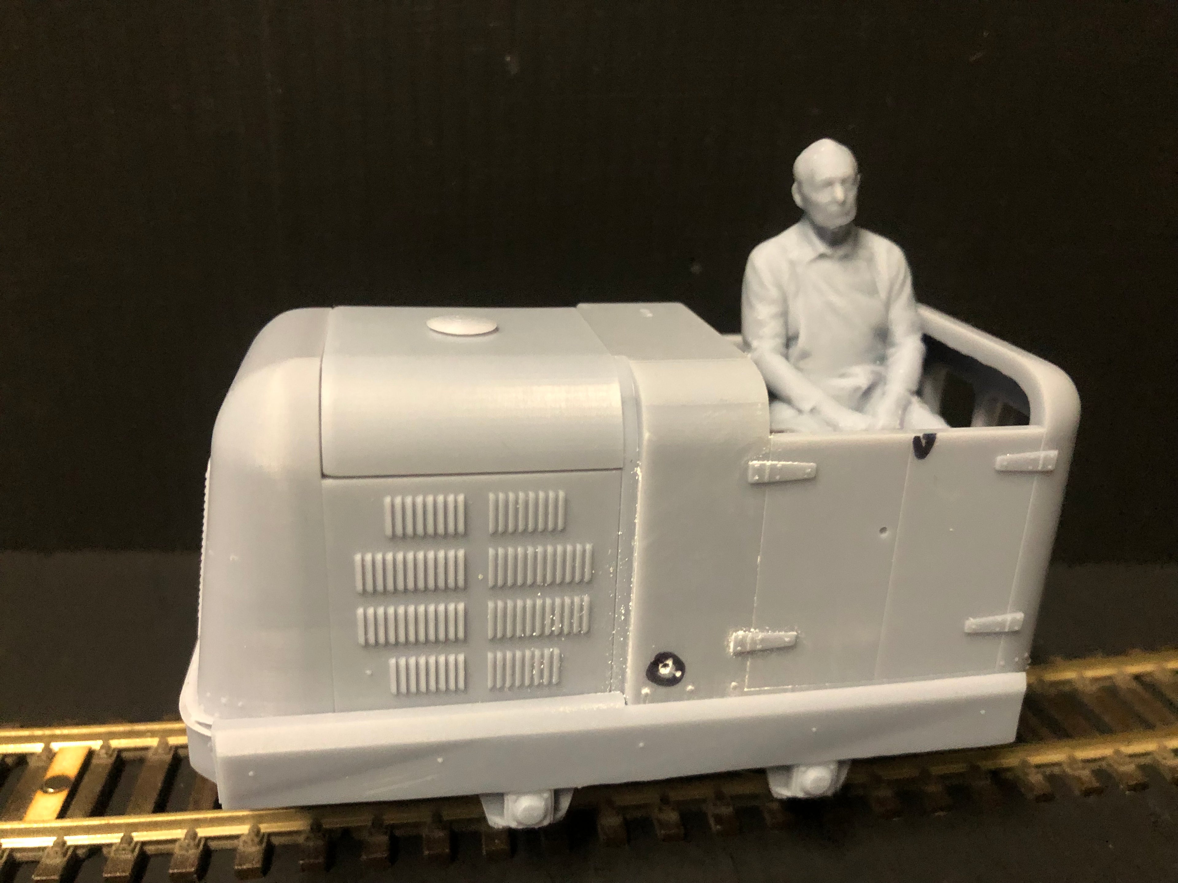 Unpainted GN15 narrow gauge diesel critter body kit for G scale on OO track, designed to fit a Hornby Smokey Joe 0-4-0 chassis