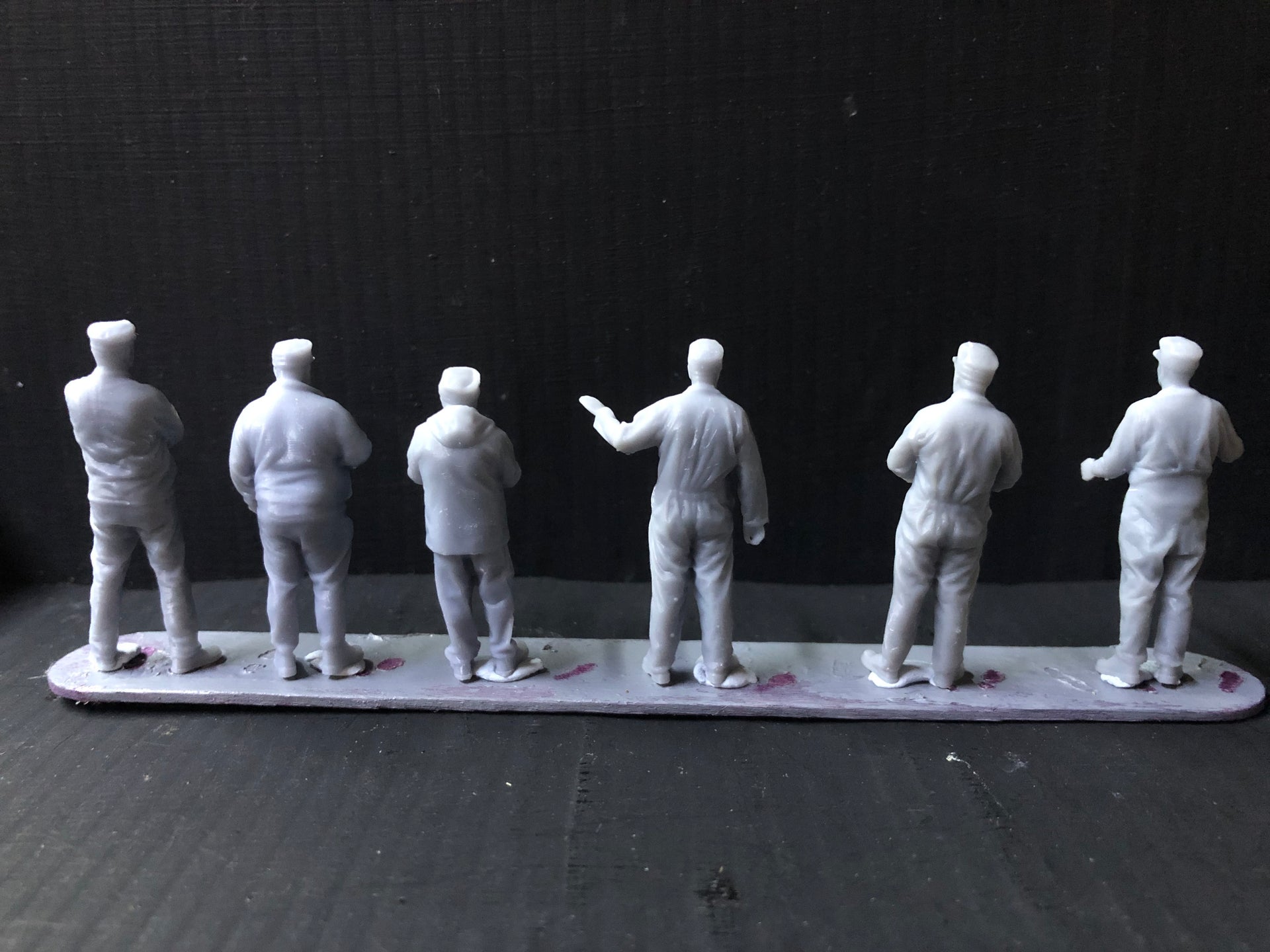 Loco crew Multi-Pack (Version 5) - 6 figures in assorted poses -3D scans  - NG7 / O Gauge