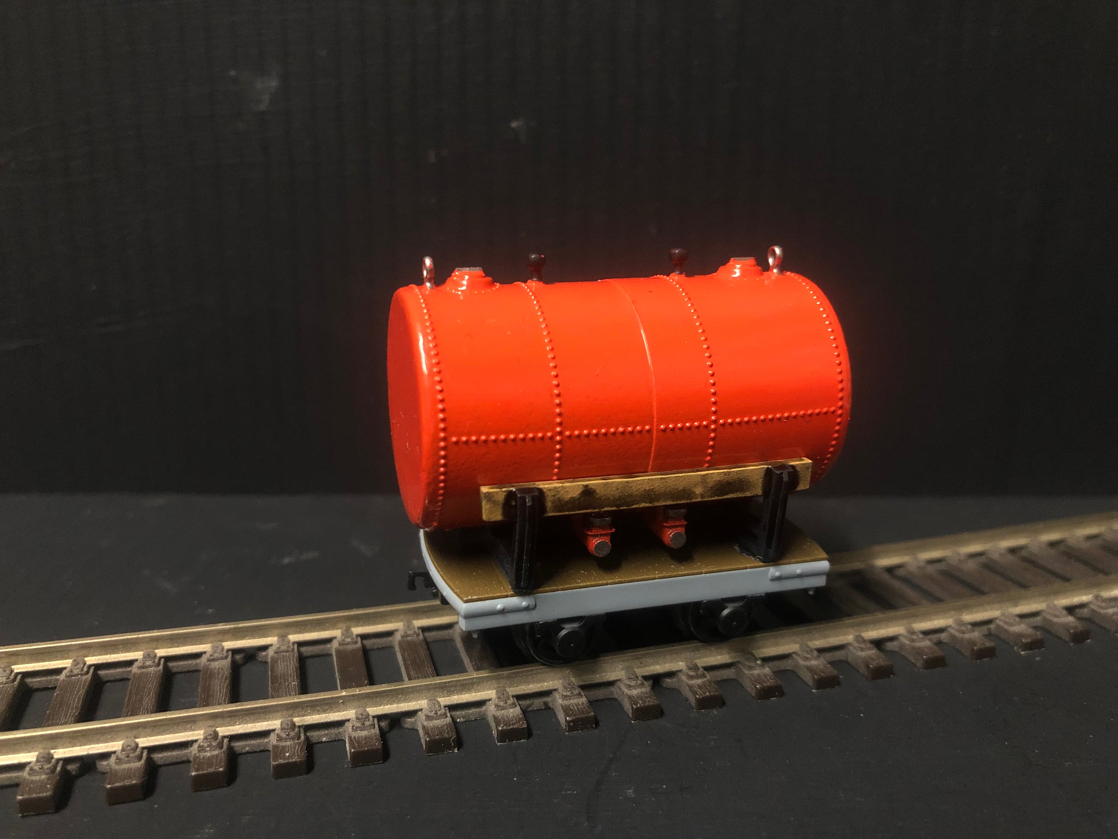 NG7 narrow gauge wagon load kit showing petrol tanker, gunpowder and dump wagon toppers for Bachmann Dinorwic slate wagon