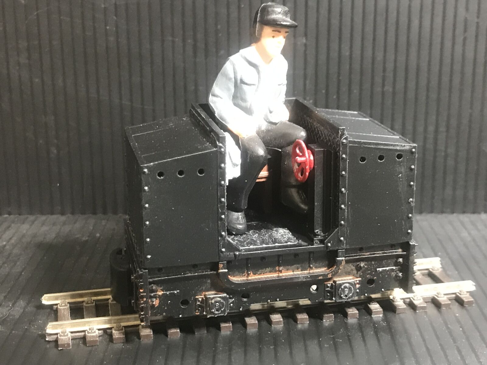 GN15 English Electric Brush critter kit quarry loco, G-scale narrow gauge on 00 track, unassembled industrial electric model