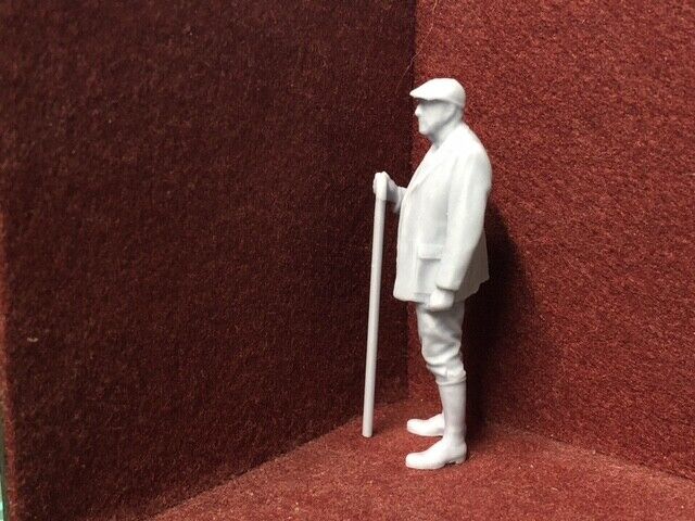 Unpainted G scale 1:22 shepherd figure for model railways, 3D scanned from a real person, also suitable for GN15 layouts