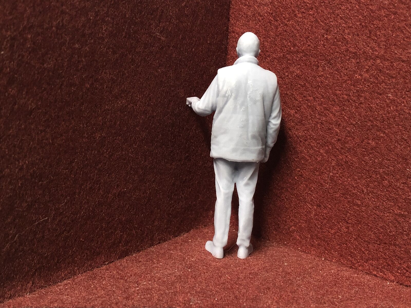 Unpainted 3D-scanned G scale 1:22.5 driver figure for GN15 or G scale model railway layouts