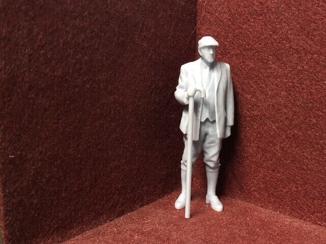 Unpainted G scale 1:22 shepherd figure for model railways, 3D scanned from a real person, also suitable for GN15 layouts