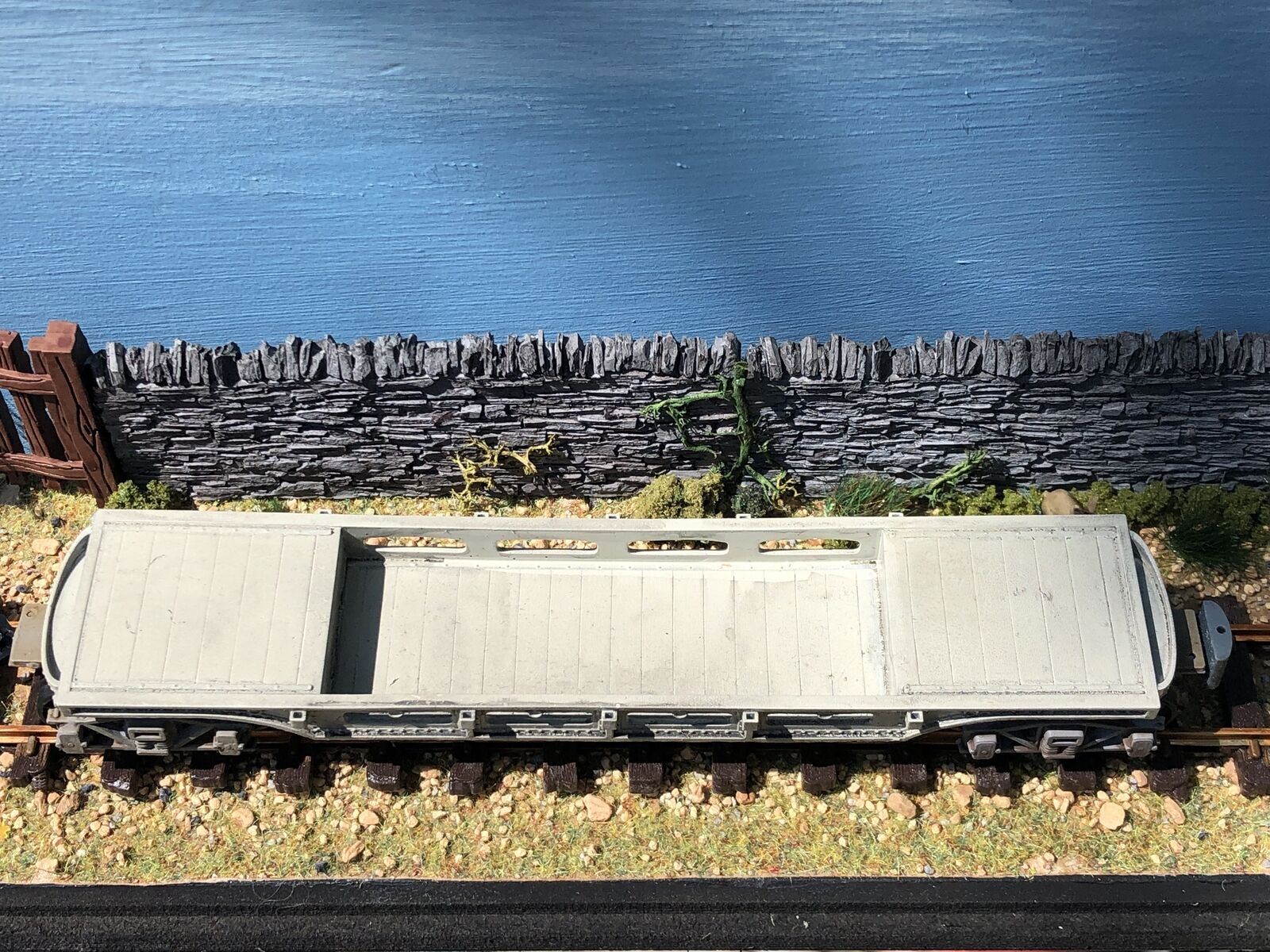 Gn15 narrow gauge Pechot wagon kit with detailed body, bogie wheels and NEM coupling pockets for 16.5mm track