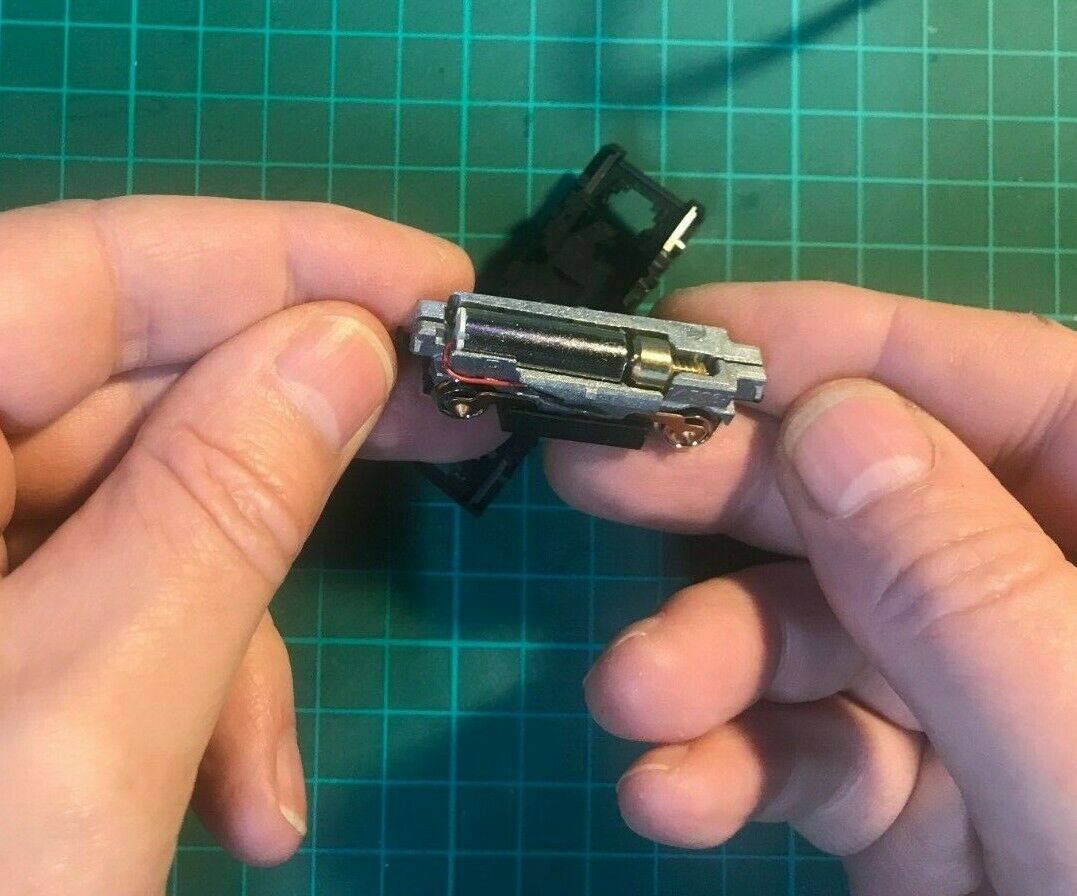 OO9 Wickham Type 42 inspection car body kit for 4mm scale 009 narrow gauge, shown on a trimmed KATO 109 chassis