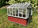 GREENHOUSE FOR GARDEN RAILWAY IN G SCALE. COMPLETE KIT - GN15 too