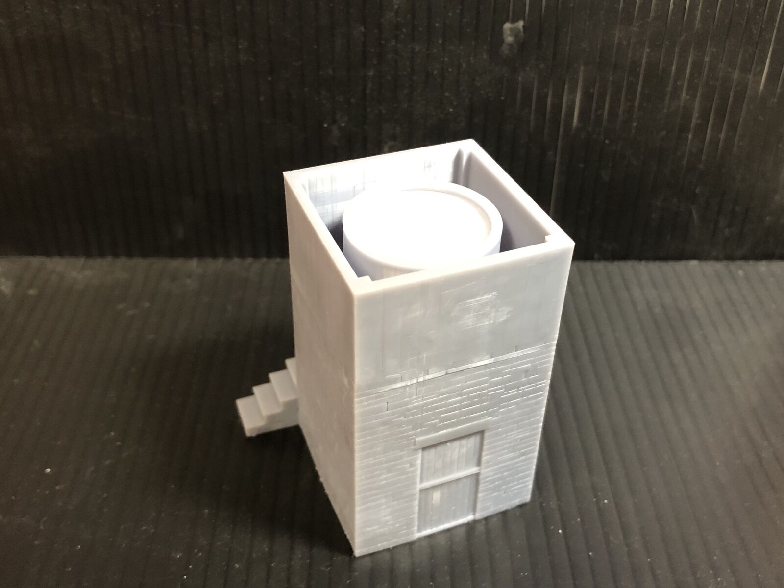 OO9 gauge Tywyn Wharf water tower model kit with brass handrail and water insert for OO scale narrow gauge layouts