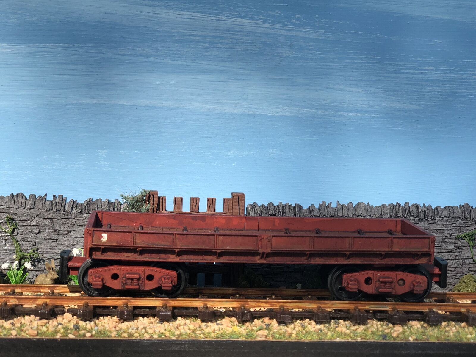 Gn15 narrow gauge bogie plate wagon kit with detailed flat deck, supplied with bogie wheels and NEM coupling pockets