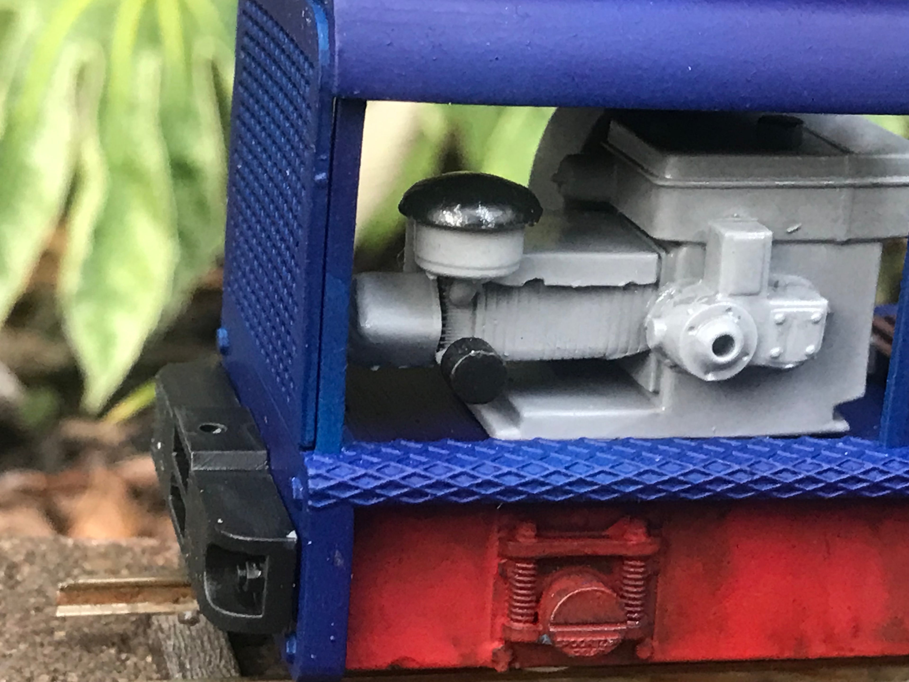 Unpainted GN15 diesel critter model railway kit, G-scale body for OO gauge track, shown with optional Tenshodo spud chassis